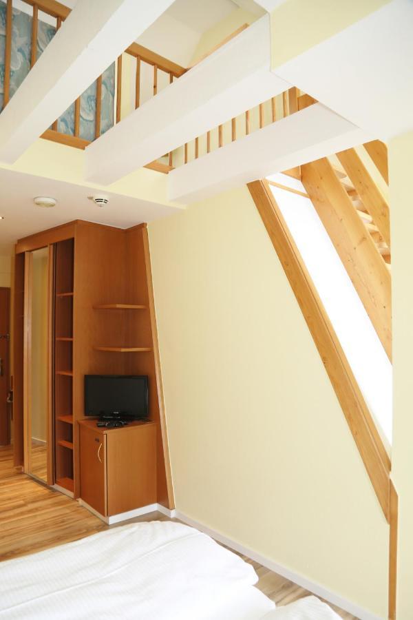Hotel Goldener Adler Garni Hallstadt Εξωτερικό φωτογραφία